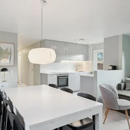 Дом отдыха Gorgeous In With Wifi *