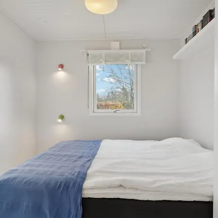 Gorgeous In With Wifi Farvang